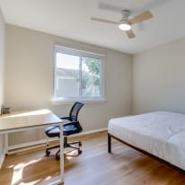 Photo of Dylan L.'s room