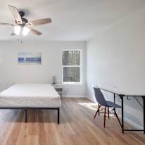 Photo of PadSplit's room