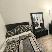 Photo of Glen's room