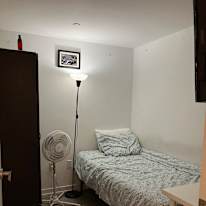 Photo of Sarah abouchaar's room