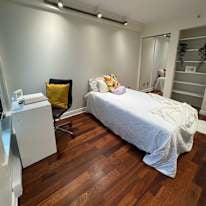 Photo of Van House's room