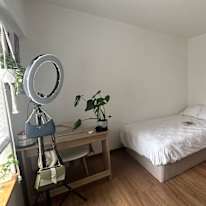 Photo of Maxine's room