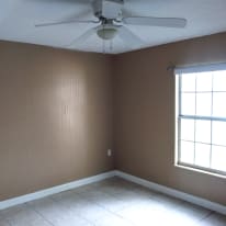 Photo of 1 Room for Rent utilites included's room