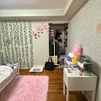 Manvi's room