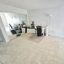 Photo of Le's room