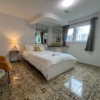 Photo of Susan Ha's room