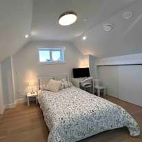 Photo of Shahram's room