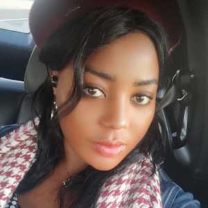 Photo of Jacquie Nibelle