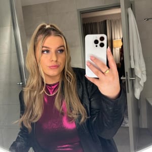Photo of Laura
