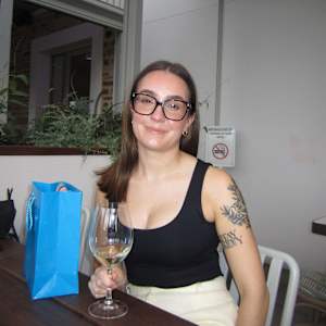Photo of Neve