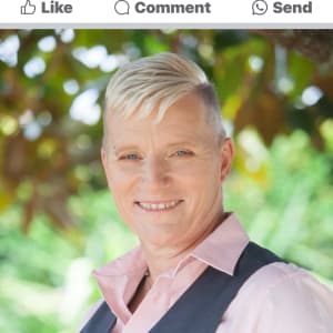 Photo of Lee