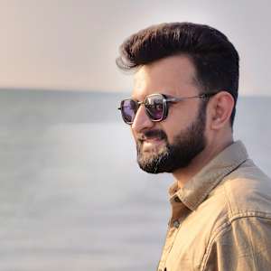 Photo of Harshil Bhatt