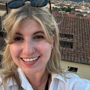 Photo of Joelle Hanson