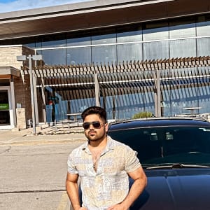 Photo of Ayush Thomas