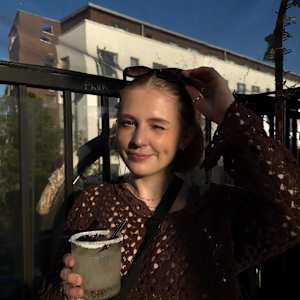 Photo of Cara Jervis