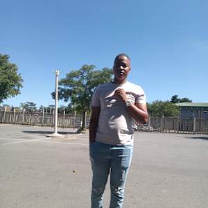 Photo of Xolile Mazendala