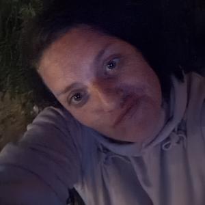 Photo of Sarah Williams