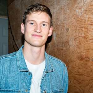 Alistair (alistairogden on IG)