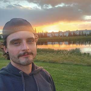 Photo of Warren Halliday