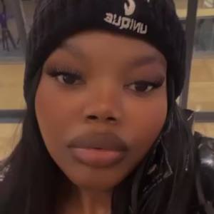 Photo of Loyiso