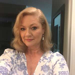 Photo of Cyndi Krueger
