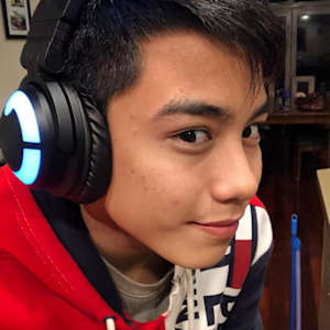 Photo of Luke Saensuk