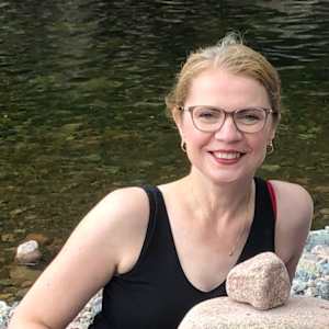 Aleksandra Naczk-Cameron