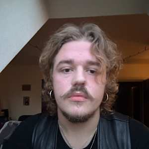 Photo of Leon