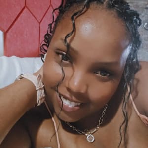 Photo of Angela heta