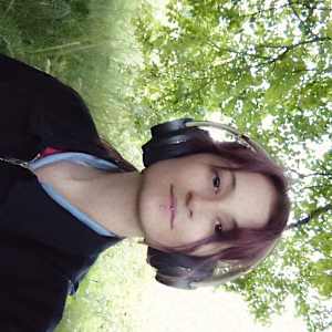 Photo of Phoebe Deehan