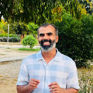 Photo of Davinder Kumar