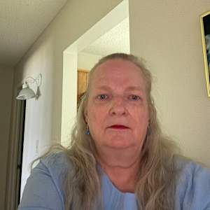 Photo of Dianne Scott