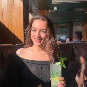 Photo of Naomi