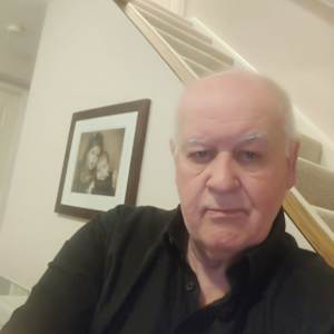 Photo of Derek Burns