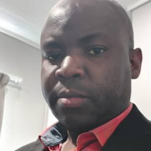Photo of Aluwani Mukondeleli