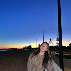 Photo of Julia Nicole