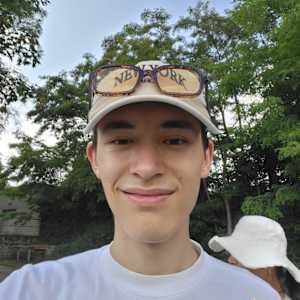 Photo of Peer