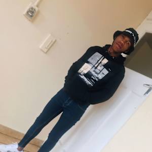 Photo of Muzuvukile Nqwiliso