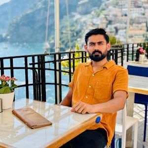Photo of Nafasat Nadeem