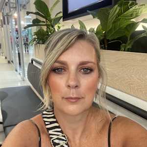 Photo of Debra Ann van Ballegooyen