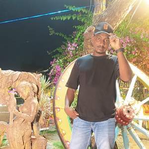Photo of Maveen