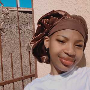 Photo of Emily Mlungu