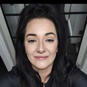 Photo of Llauren sweeney