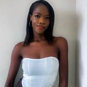 Photo of Laura Musulu