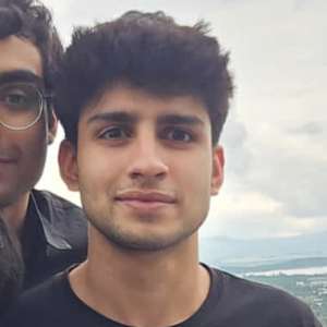 Photo of Asfandyar Tiwana