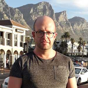Photo of Sean Leader