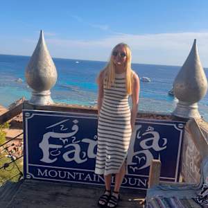 Photo of Cerys Nicholas