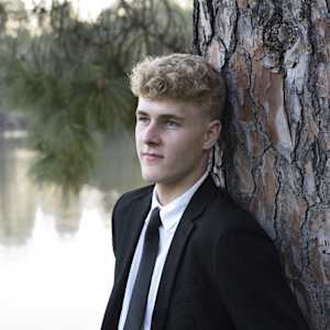 Photo of Dain Roxton