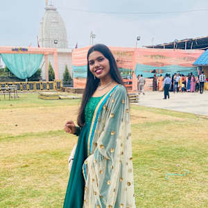 Photo of Himani Dewangan