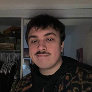 Photo of Noah Henderson